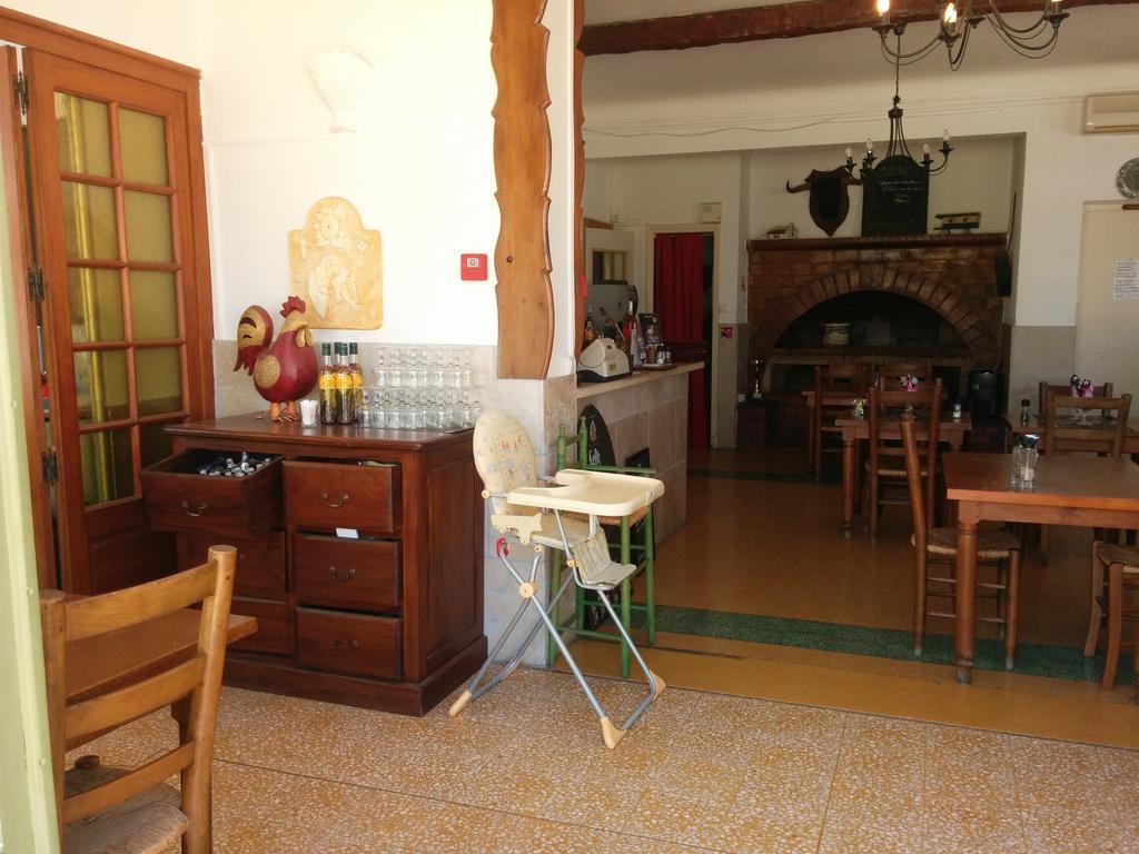 Hotel Restaurant L'Agachon Albaron Exterior photo